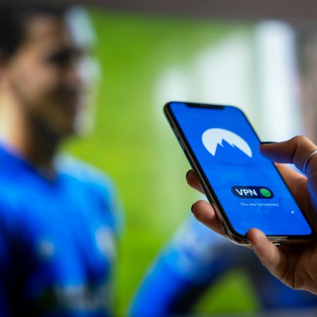 Sports Betting vs Casino Gambling in Nigeria: Key Differences Every Bettor Should Know